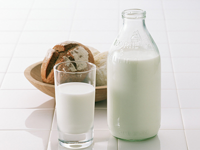 糖尿病每天早上喝牛奶好不好