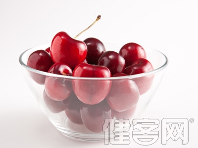糖尿病患者夏季吃水果需先測血糖